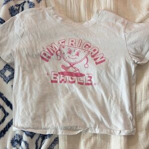 American Eagle White and Pink Graphic Tee